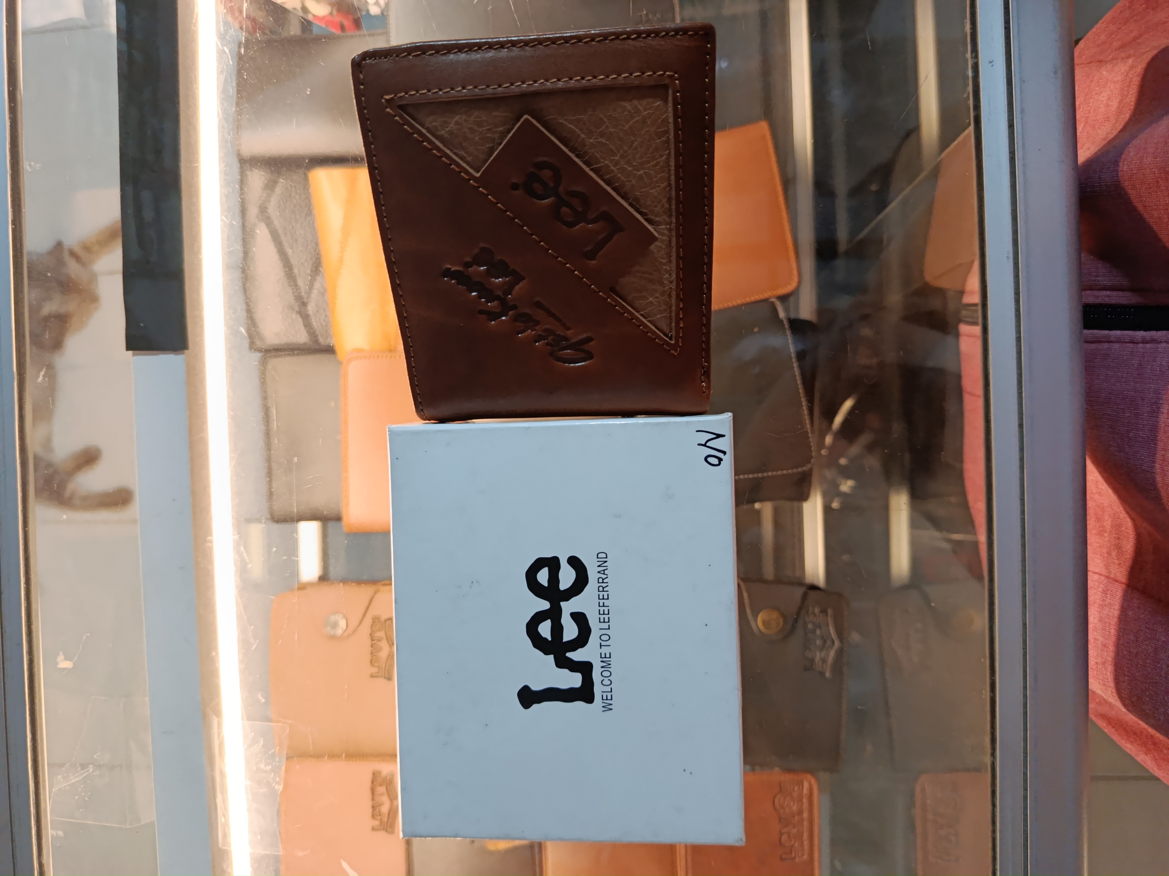 Dompet Lee Ferrand